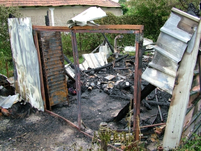 Élettelen férfit találtak a beavatkozó tűzoltók