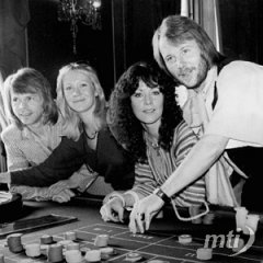 Az ABBA és a Genesis is bevonult a rock and roll nagyjai közé