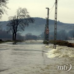 Elsőfokú árvízvédelmi készültséget rendeltek el a Bodrognál