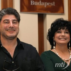 José Cura és Komlósi Ildikó a Budapesti Operabál sztárvendégei