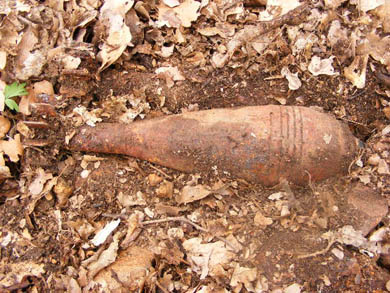 Több Száz Szárnyas aknagránátot találtak Monok határában