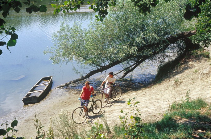 Tavasz, Kerékpározás? Tisza-tó és Bike Fest!