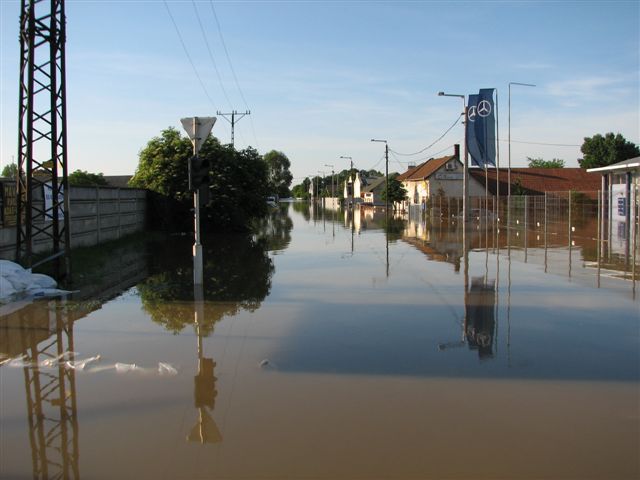 Halálos áldozata is van Felsőzsolcán az árvíznek 