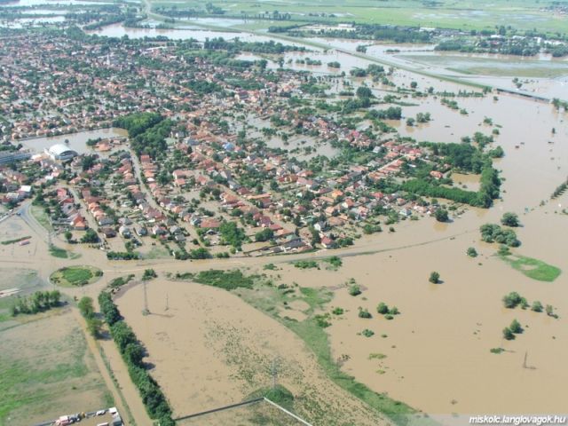 Meghosszabbították a nyomozást a felsőzsolcai árvíz okozta károk ügyében