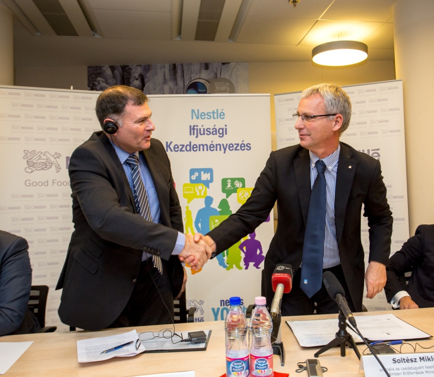 A Nestlé ifjúsági kezdeményezést indít EurópábanA vállalat több mint 20 ezer európai fiatal munkaerőpiaci helyzetén segítene