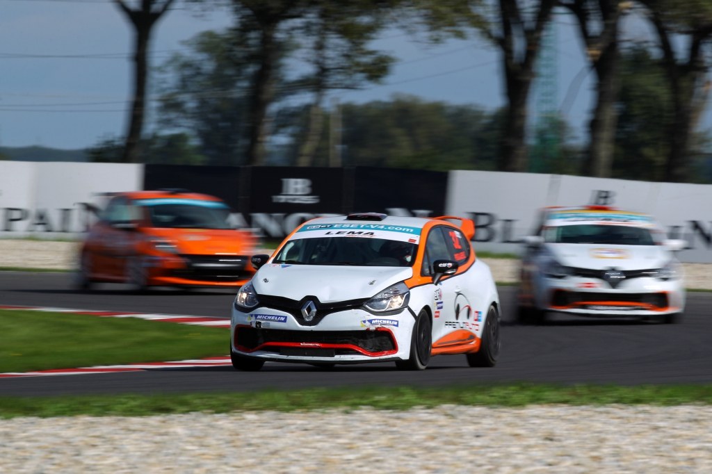 Clio Cup-ban debütál Tim Gábor