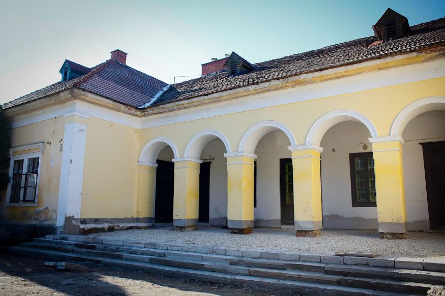 Jól halad a Radvánszky-kastély felújítása