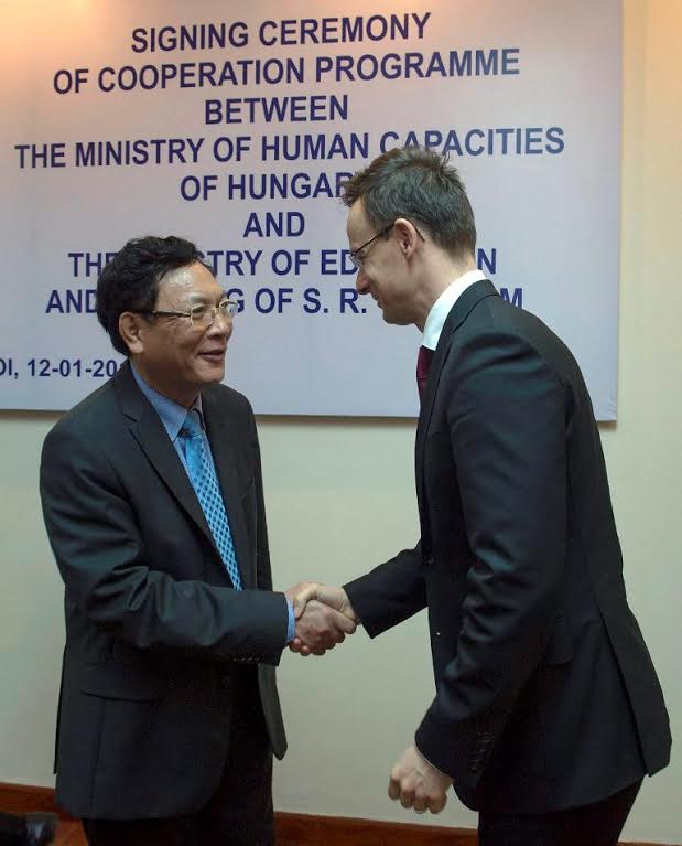 Szijjártó Péter: Magyarország gazdasági érdeke, hogy minél szorosabbra fűzze együttműködését Vietnammal
