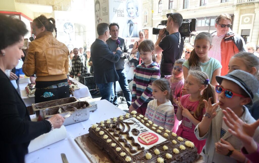 Mindenki belekóstolhatott a következő évadba Miskolcon!