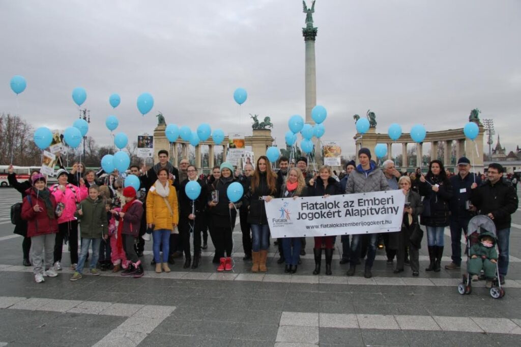 Emberi jogaikért álltak ki a fiatalok Budapesten