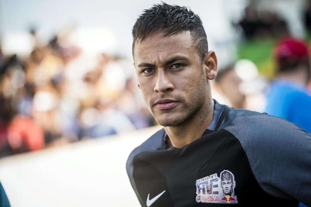 Neymar Jr keresi a legjobb amatőr magyar focicsapatot