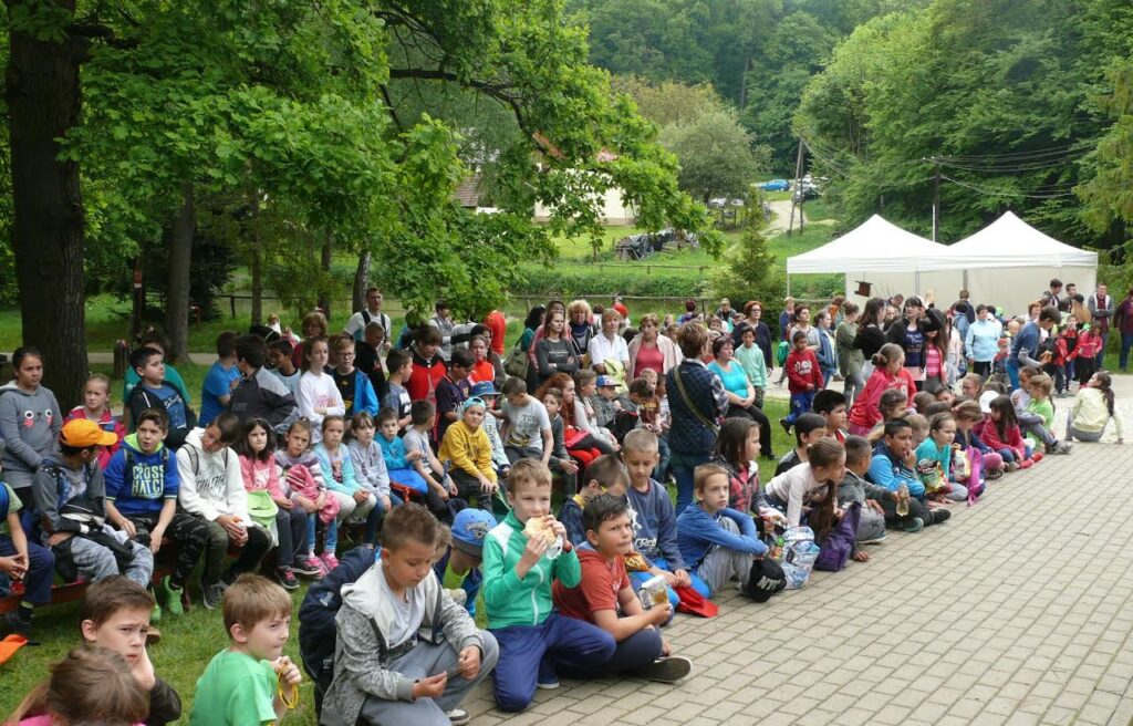 Csaknem félezer gyerek volt az erdei iskola Jubileumi Napján