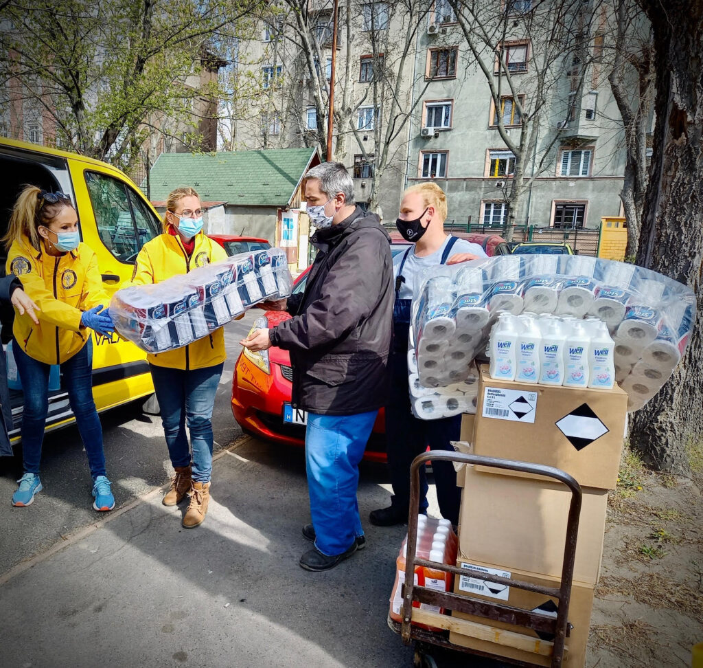 Nagy nyomás nehezedik az egészségügyi dolgozókra, jól jön minden segítség