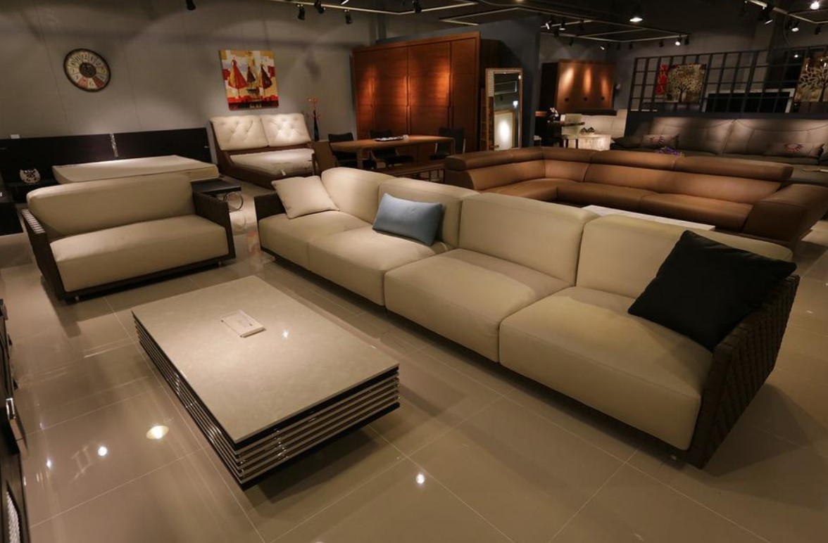 A kisebb helyiségekben is jól mutathatnak a nagyobb kanapék