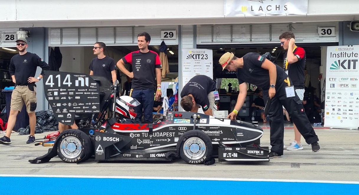 Egyetemi Formula-csapatot támogat az Eaton Magyarország