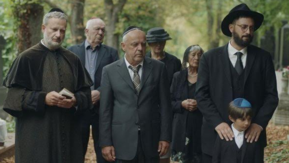 Lefkovicsék gyászolnak –közönségtalálkozóval egybekötött  filmvetítés