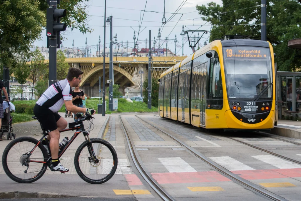 BKK: Keddtől újra teljes vonalon jár a 19-es villamos Budapesten