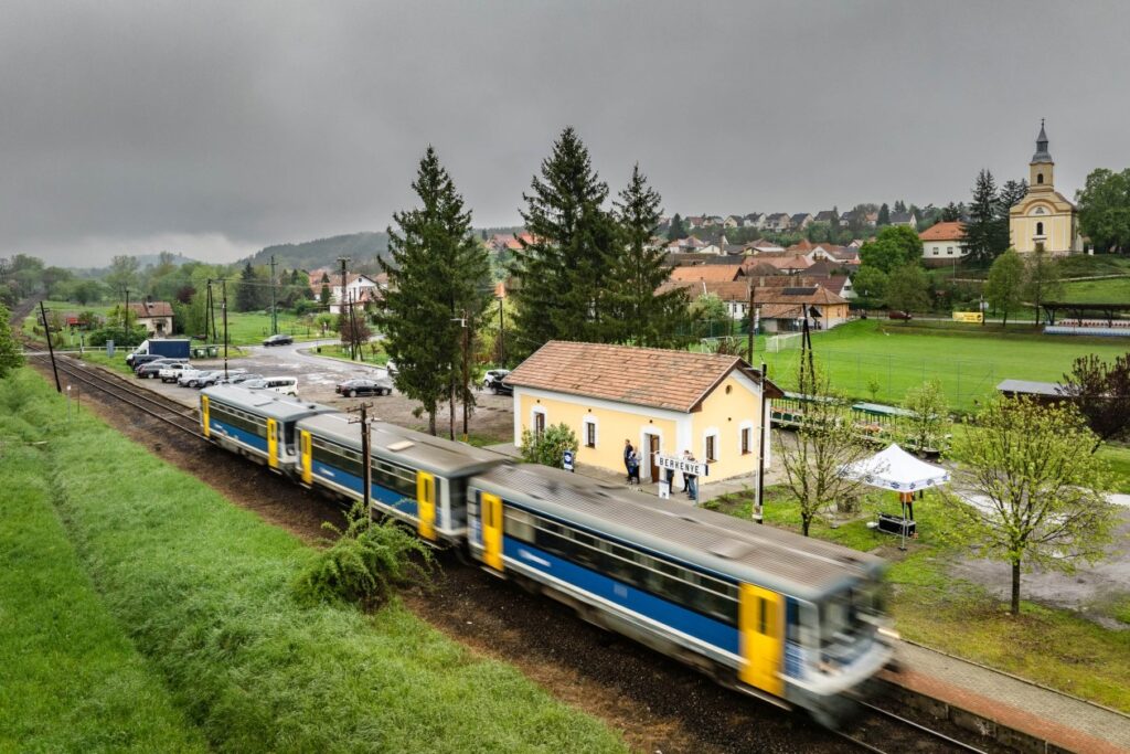 Megújult a Nógrád megyei Berkenye vasútállomása