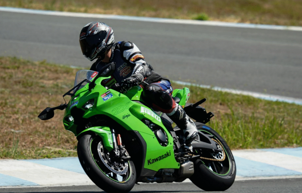 Egy úttörő története a motorkerékpárok közt