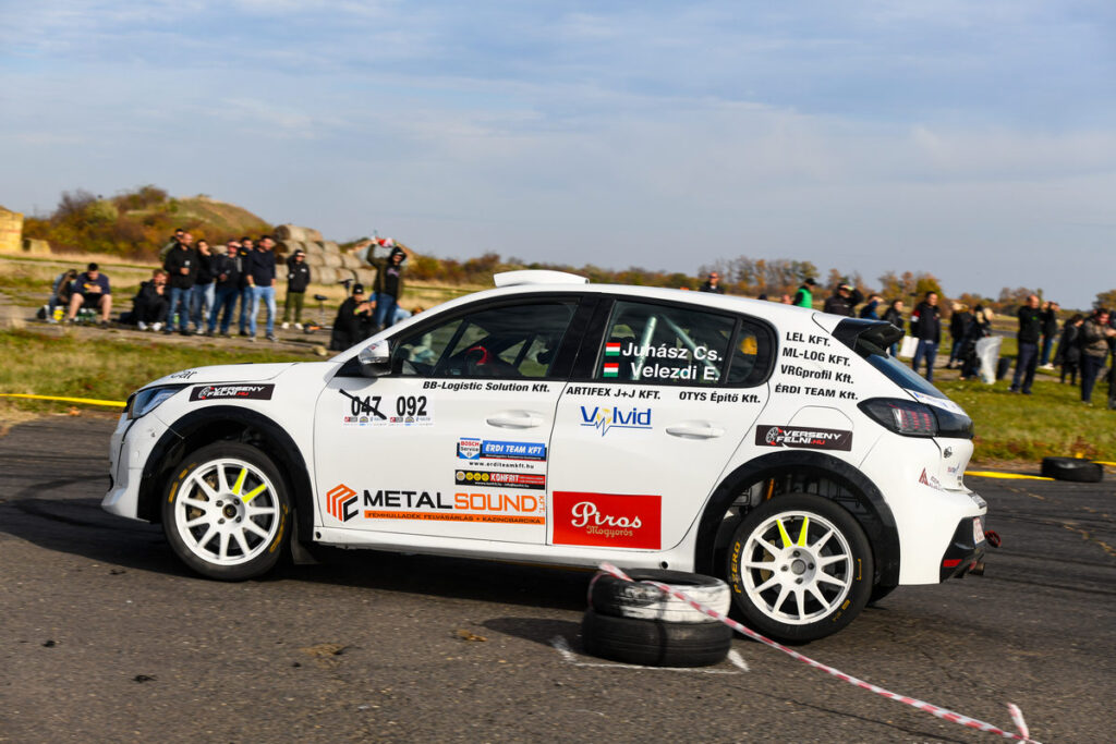 Szeretnénk egy-két jó szakaszt eredményt elérni-Juhász Csaba  rally versenyző