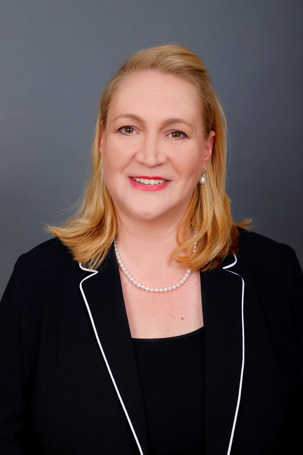 Idén is jön a TOP30 Legbefolyásosabb szereplő a magánegészségügyben kiadvány – Megdöbbentő trendek a szülészet-nőgyógyászatban