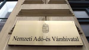 Bűzlő rakomány a Monostori hídon-NAV sajtóhír