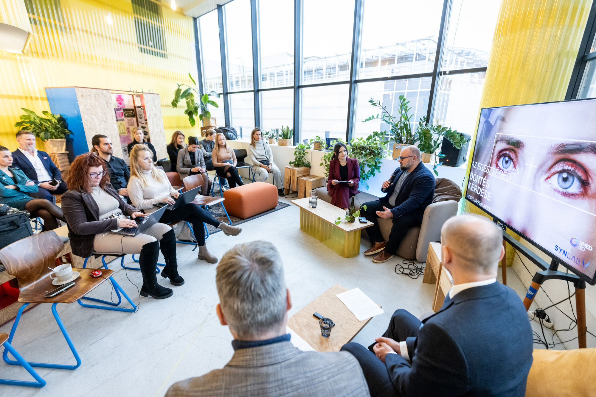 2025.11.20. A Synlab sajtótájékoztatója - A digitális egészségügy irányai és jövője című kerekasztal-beszélgetés