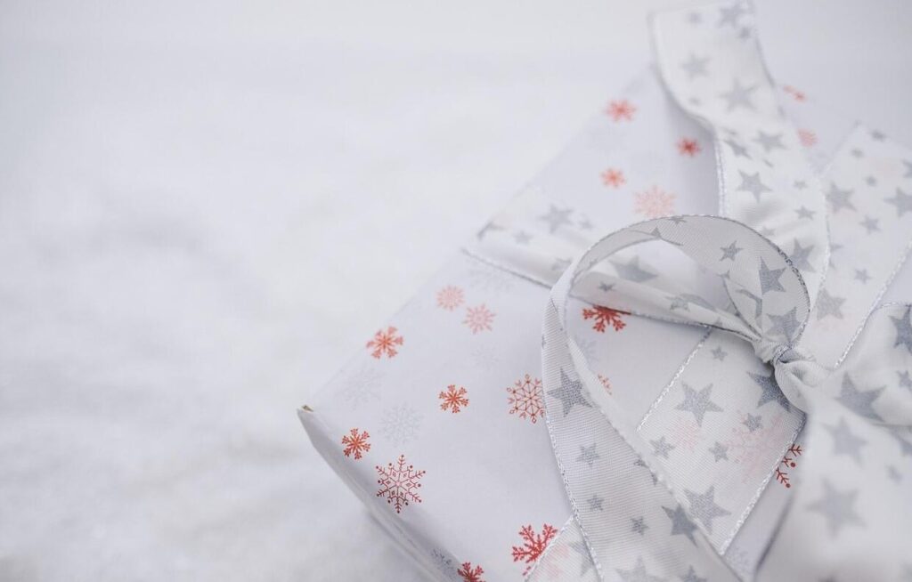 Kis költségvetés, nagy siker: hatékony kiállítási ajándékok