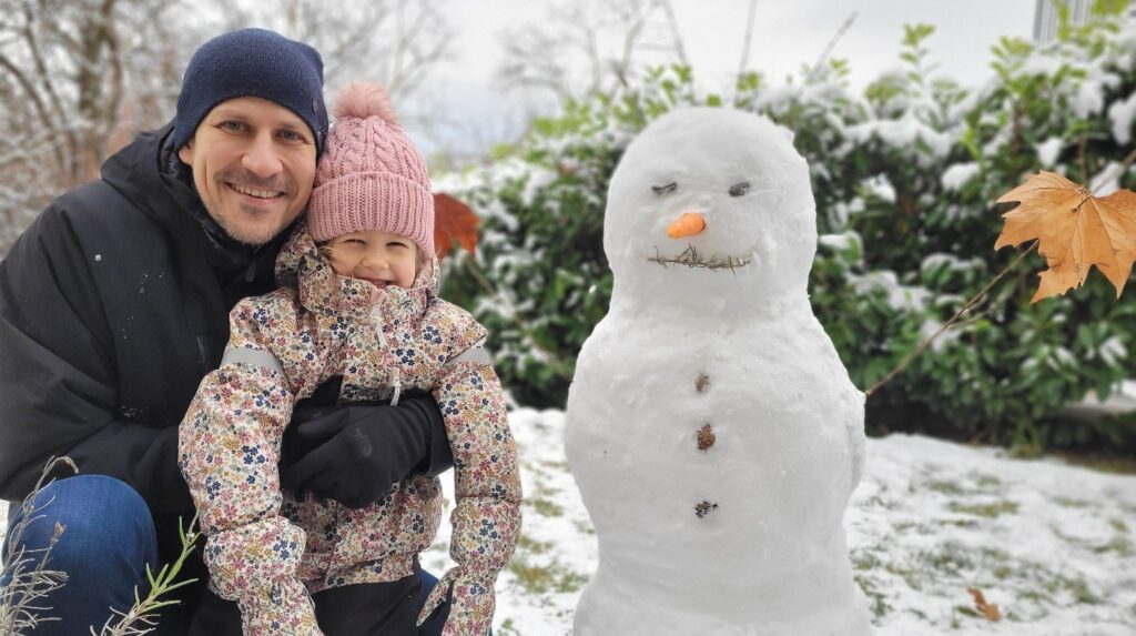 Két kislány édesapja az életéért küzd – egy kezelés adhat esélyt több közös időre
