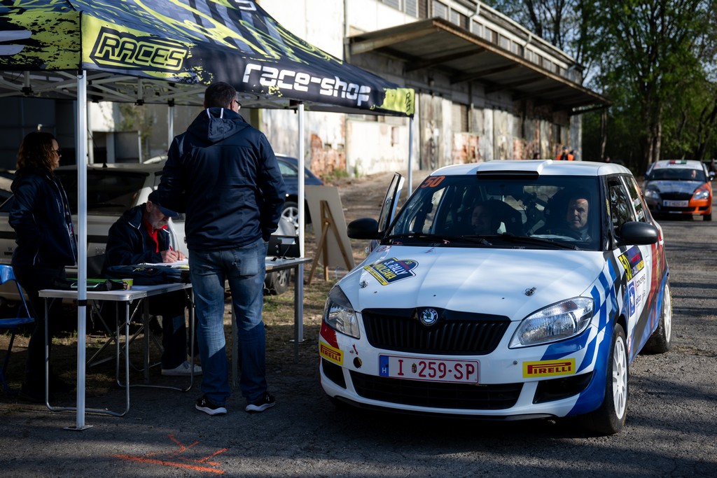 Kategória első helyéről búcsúztunk  Villáminterjú Ákossal a 3. Moldava Rally után.