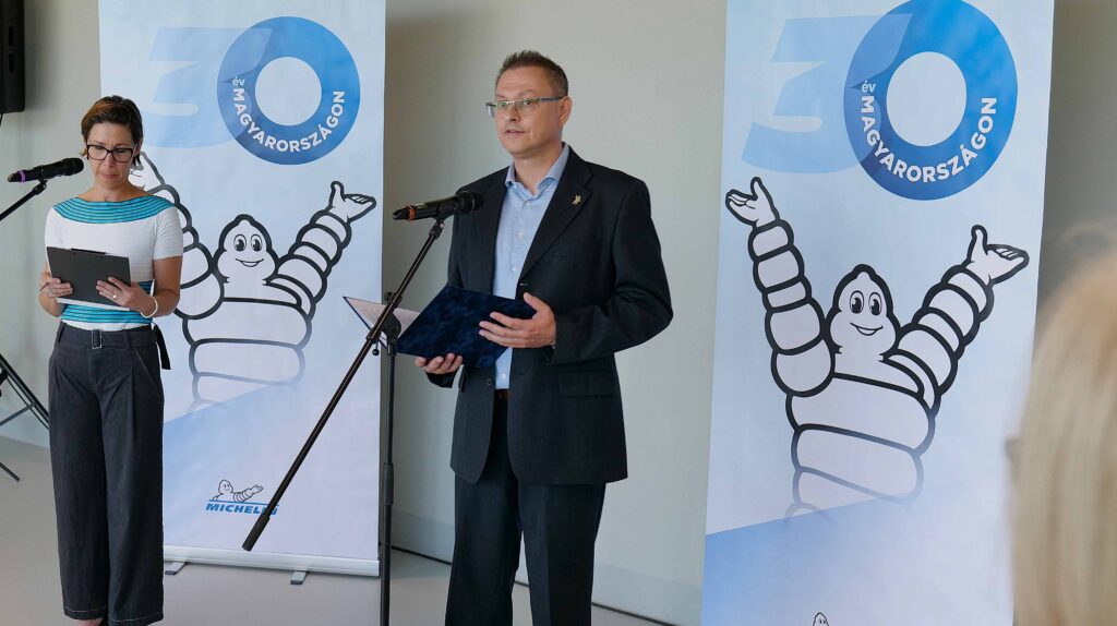 Gumiipari információs pont felavatásával ünnepelte 30 éves magyarországi jelenlétét a Michelin