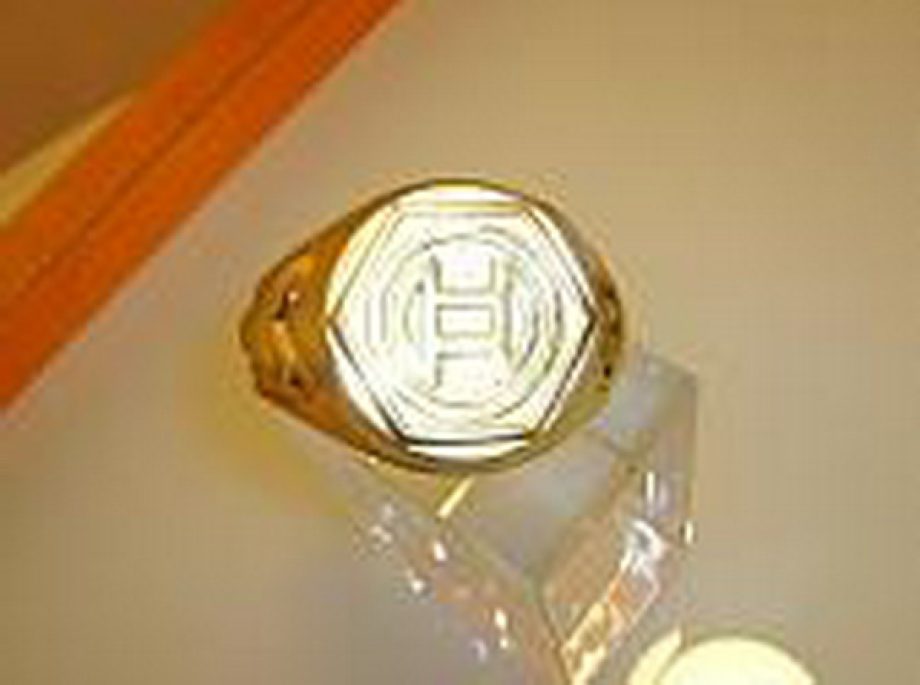 Az ME diplomaosztó ünnepségen hárman vehették át az elismerést