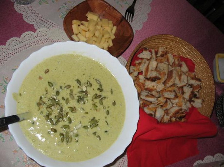 Brokkoli krémleves