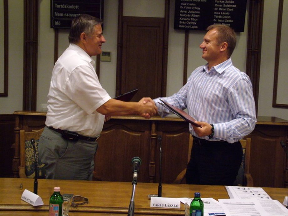 Uniós támogatással bővítik a tiszaújvárosi rendelő intézetet