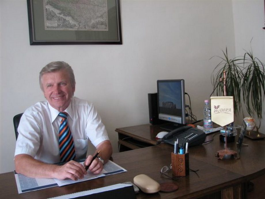 Ahol már 225 éve a papír a legnagyobb érték