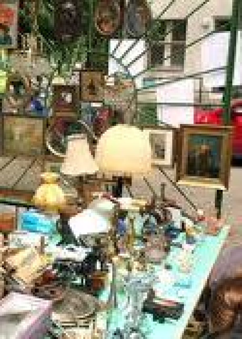 10145-augusztusban-nyilik-miskolcon-a-bolhapiac