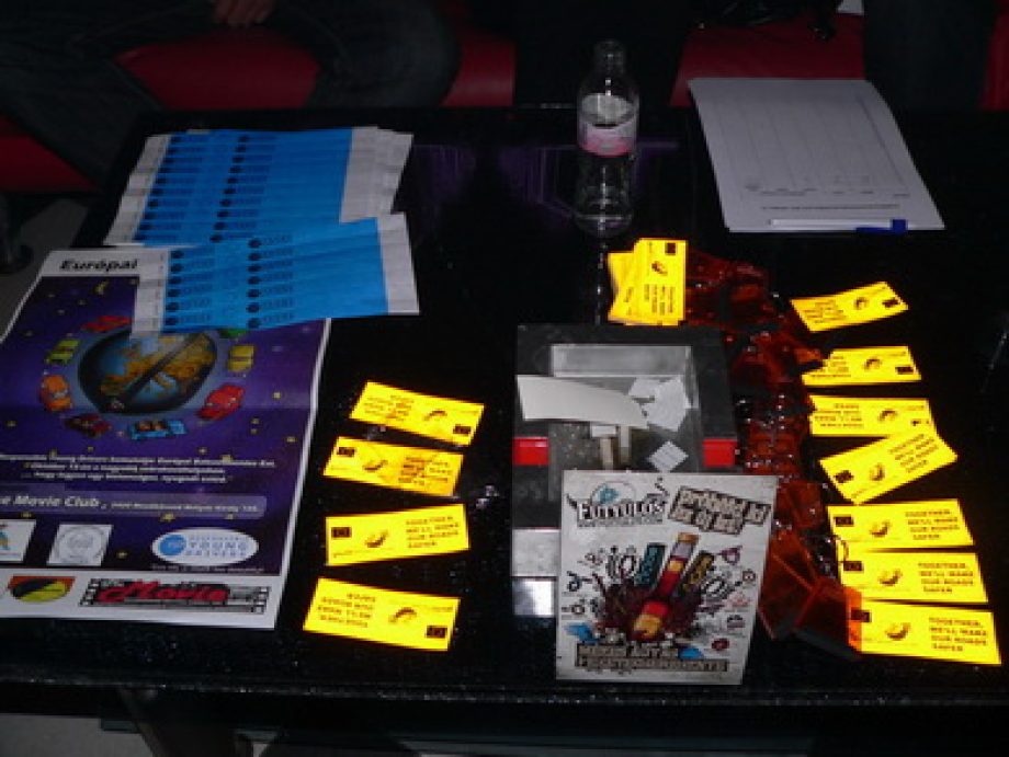 11163-a-mezokovesdi-rendorok-is-kiveszik-reszuket-a-diszkobalesetek-megelozeseben-01