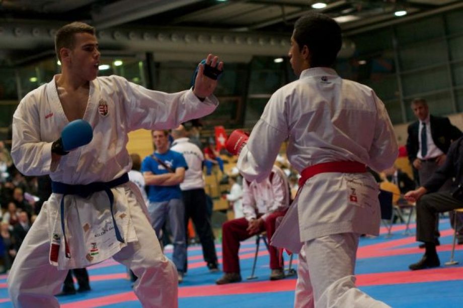 11182-harmincszor-szolt