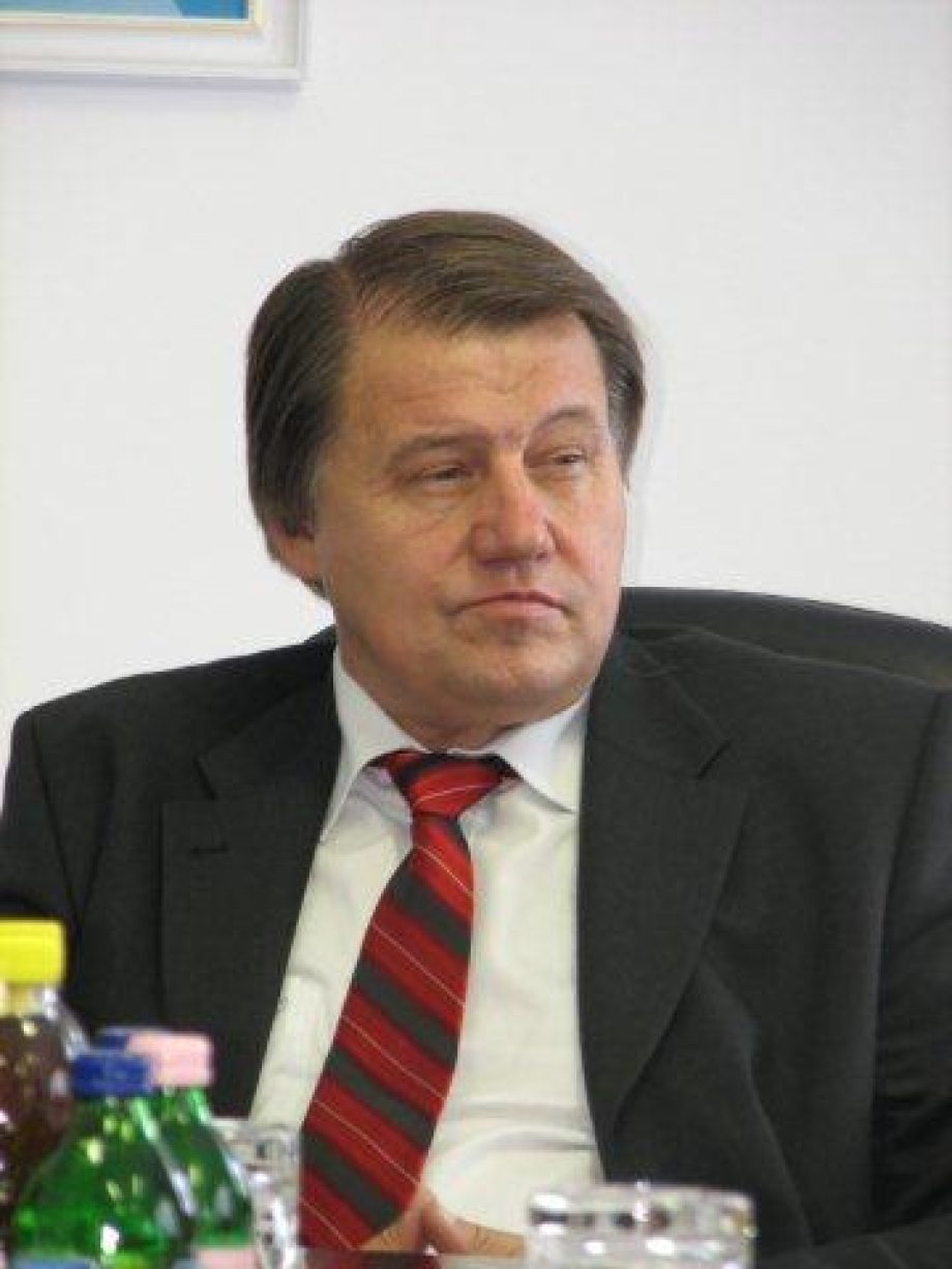 11765-a-varos-mukodokepesvanjovokepunk