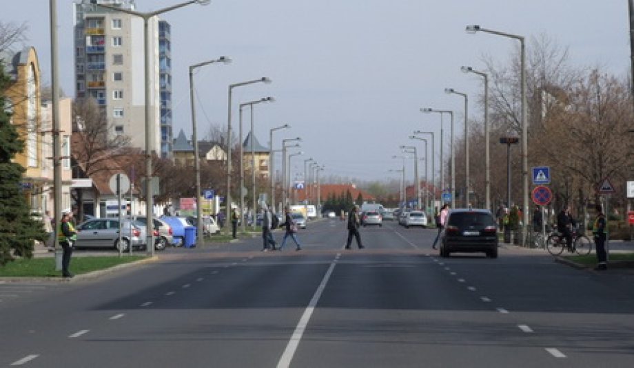 12679-rendori-demonstracio-tiszaujvarosban