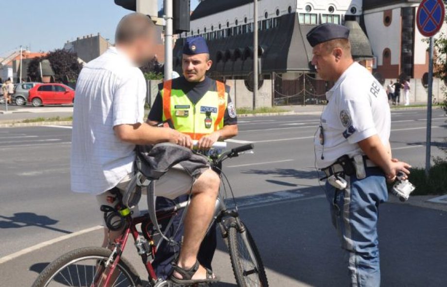 14326-gyalogos_ellenorzes11_st