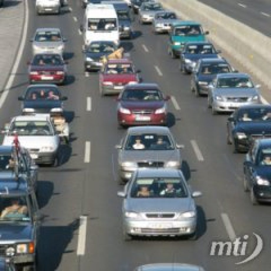 Legkorábban november 1-től módosulhat a KRESZ