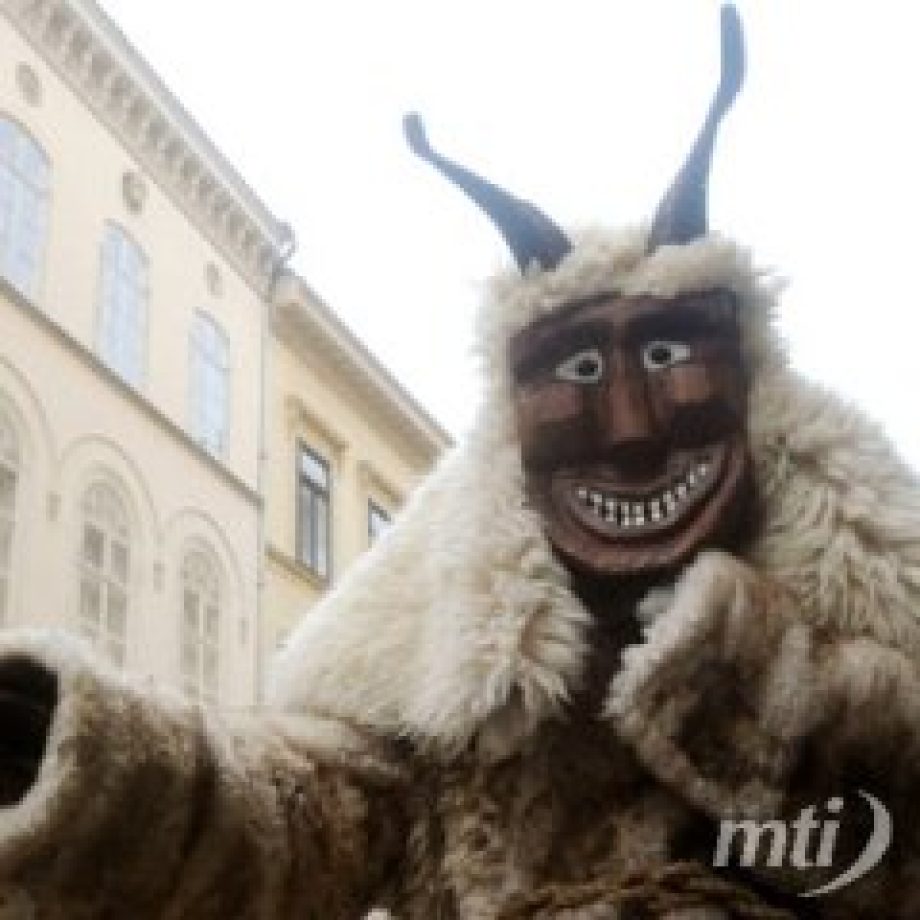 A busójárás a világ szellemi kulturális örökségei közé került