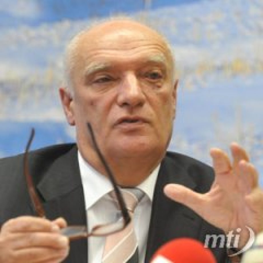 Gráf: nincs előrelépés az uniós tejtárgyalásokon