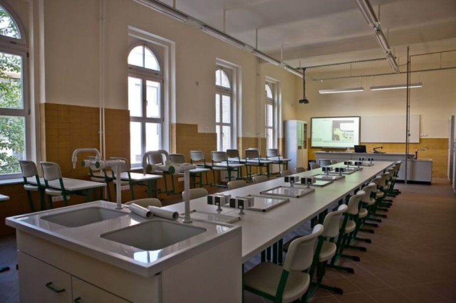 19268-fizika_biologia_labor