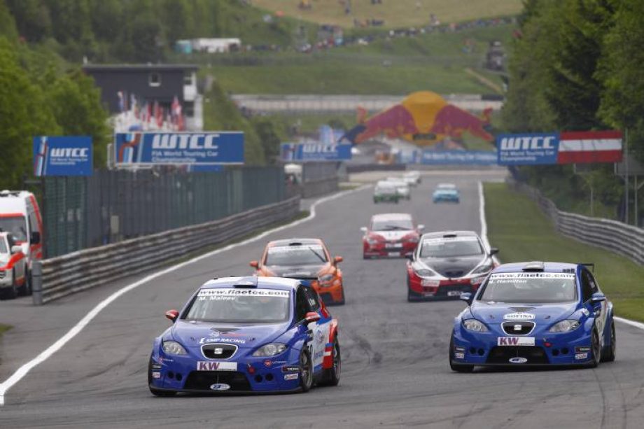 19433-hamilton_kekauto_vs_nagynorbert_narancssargaauto