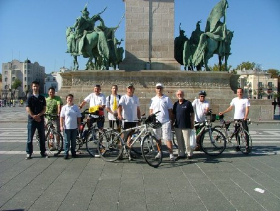 20341-a-narconontra-2013-csapata-induls-_