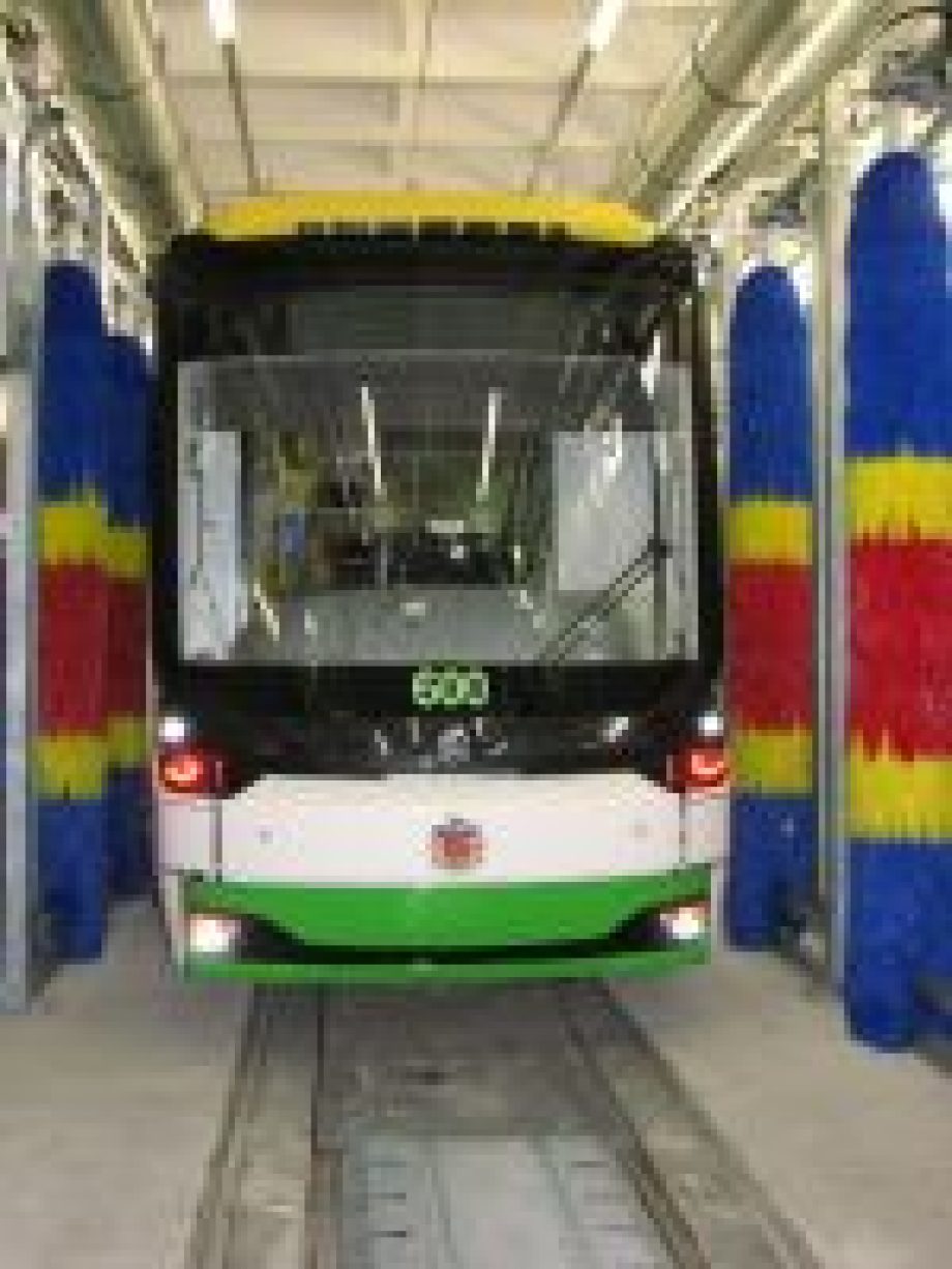 211059-skoda-villamos