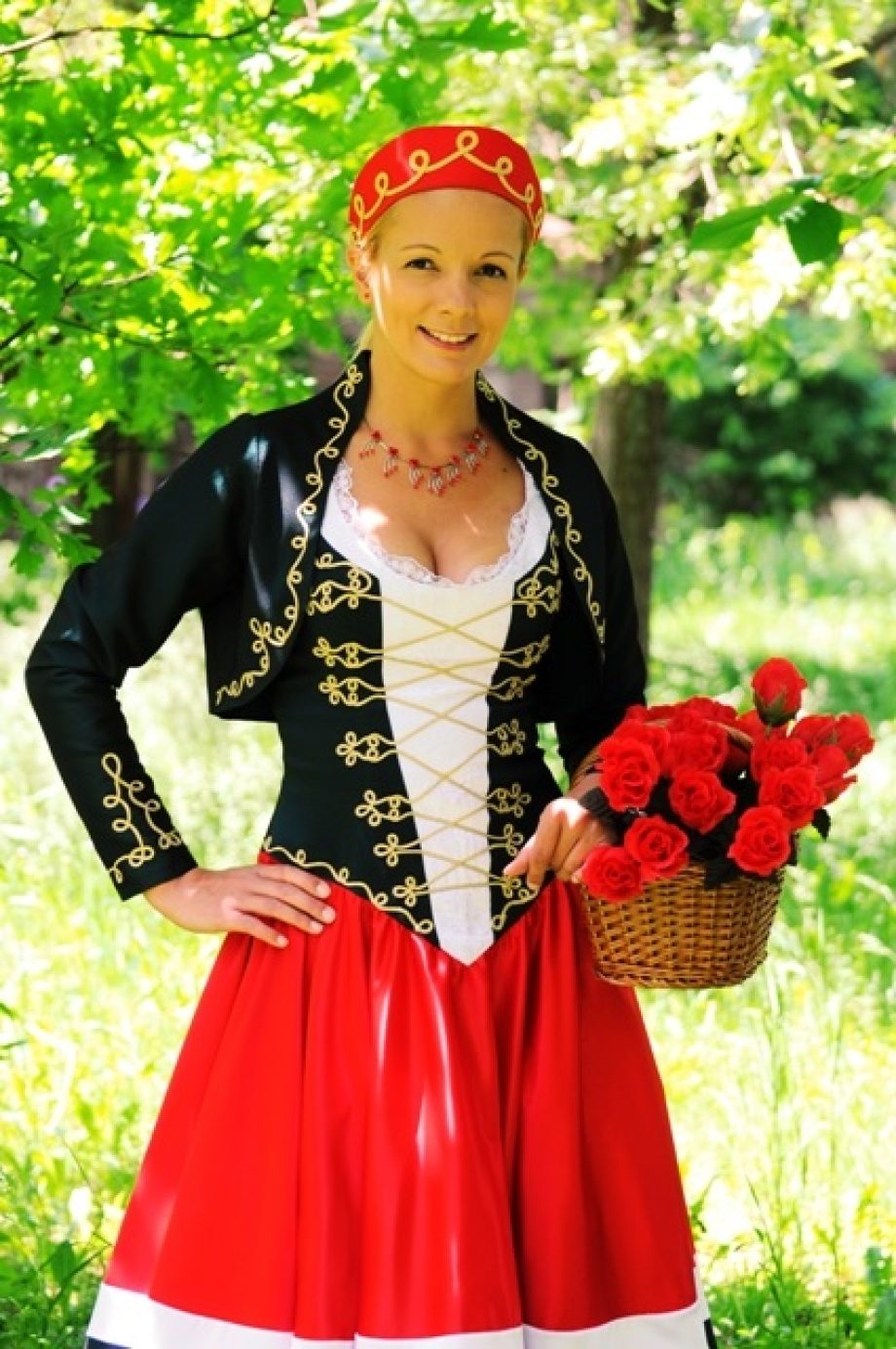 24810-magyarrozsa
