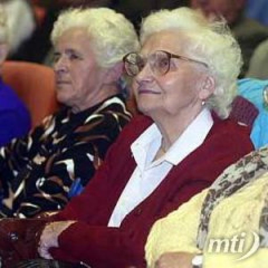 Mintegy hetvenezren léptek vissza a tb nyugdíjrendszerbe
